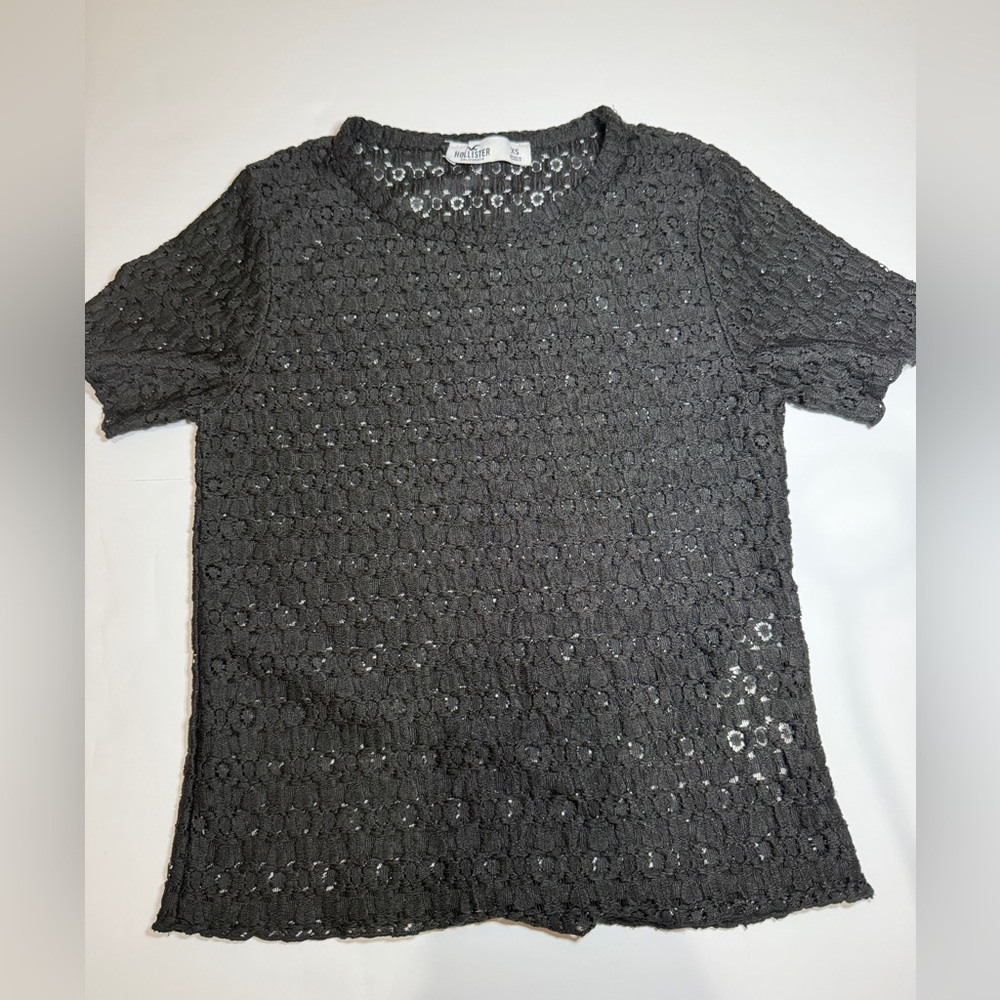 Hollister Black Floral Lace Short Sleeve Top